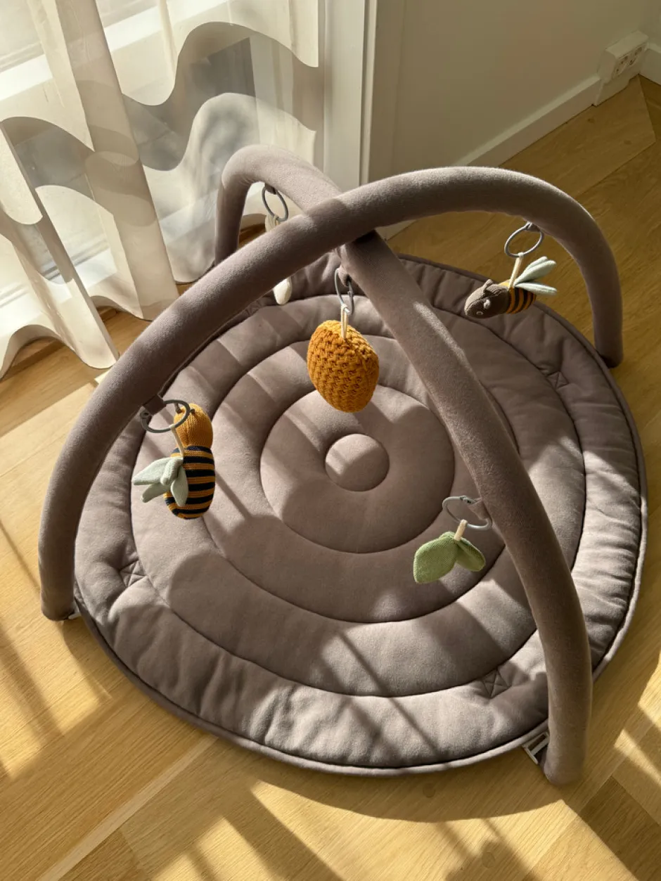 Best Aktivitetstæppe - Honeybee Happy Aktivitetstæpper