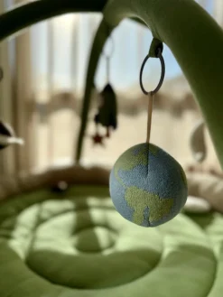 Hot Aktivitetstæppe med blød kant - Space Aktivitetstæpper