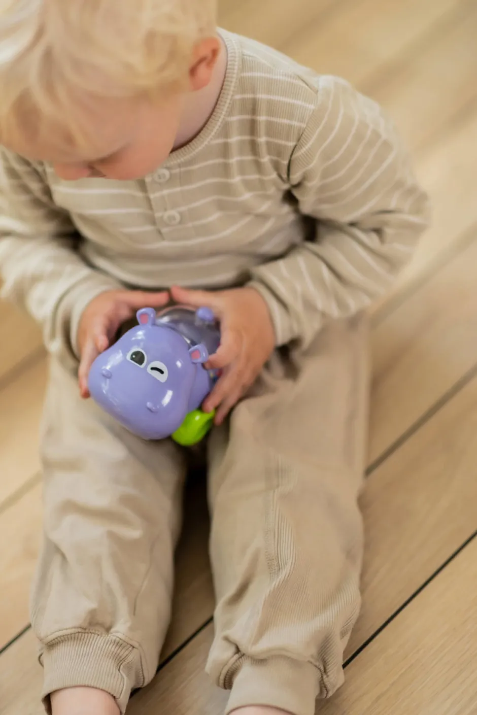 Discount Baby legetøjsbil - flodhest med konfetti Legetøjsbiler