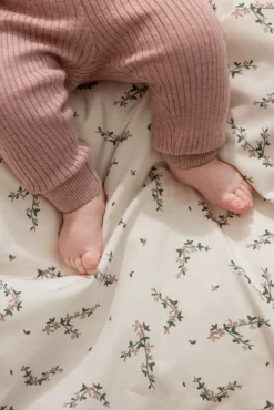 Best Baby sengetøj, powder blossom, beige 100x70 Børn Sengetøj