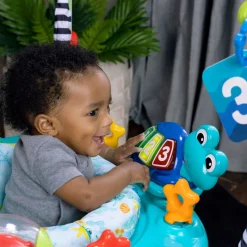 Outlet Curiosity Cove 2i-en Hoppelegetøj & aktivitetsbord Gåvogne & Aktivitetsborde