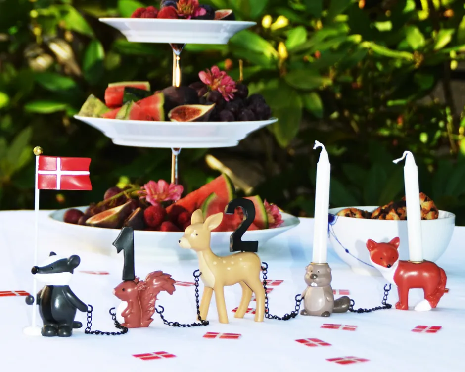 Best Fødselsdagstog, skovdyr m. 11 tal Børn Fødselsdagstoge