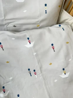 Discount Junior Sengetøj - Tin Stick Man Børn Sengetøj