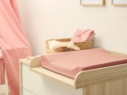 Outlet Karl starterpakke - seng, puslekommode, madras og lagen Børn Pakkeløsninger|Pusleborde