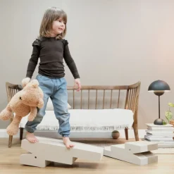 Clearance Krokodille L24 - sand grey Tumlemøbler