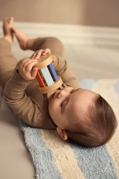 Legekuffert - Mit første sanselegetøj i træ Rolleleg