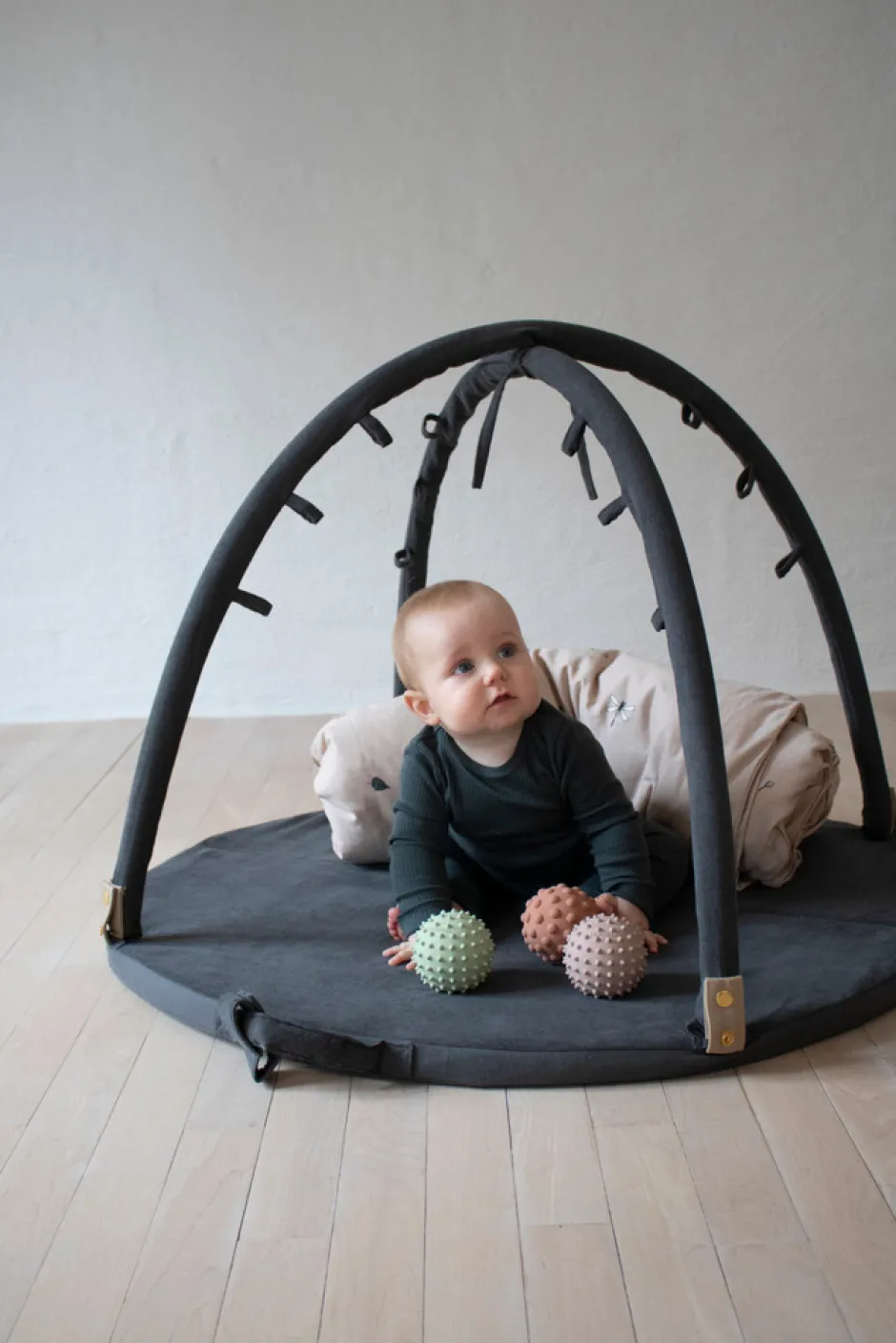 Online Loui multimadras - Stone grey Aktivitetstæpper