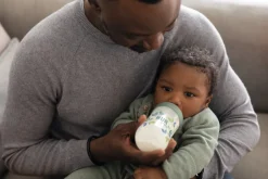 Hot Nature Bottle Silicon 150ml Creme Sutteflasker