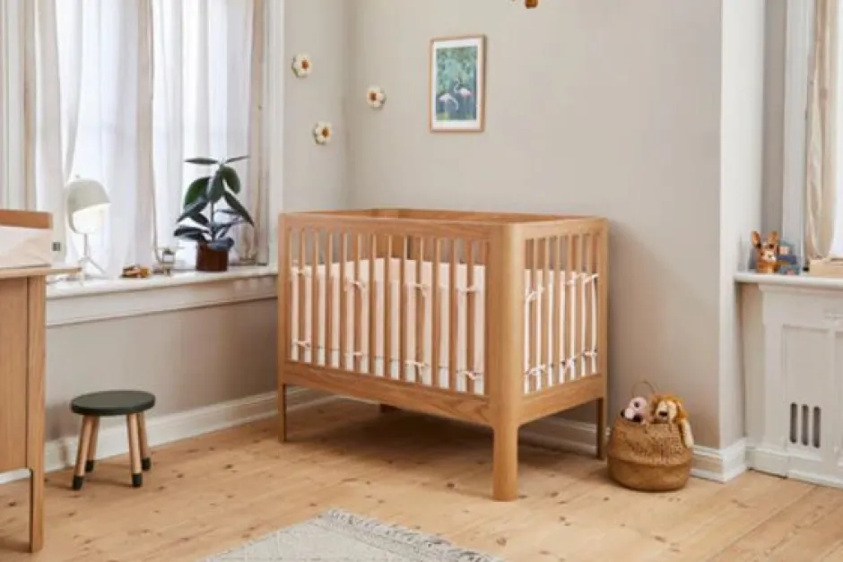 Discount Nova tremmeseng med puslebord - eg Børn Pusleborde|Tremmesenge