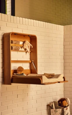 Discount Nova væghængt Puslebord, eg Børn Pusleborde|Pusleborde