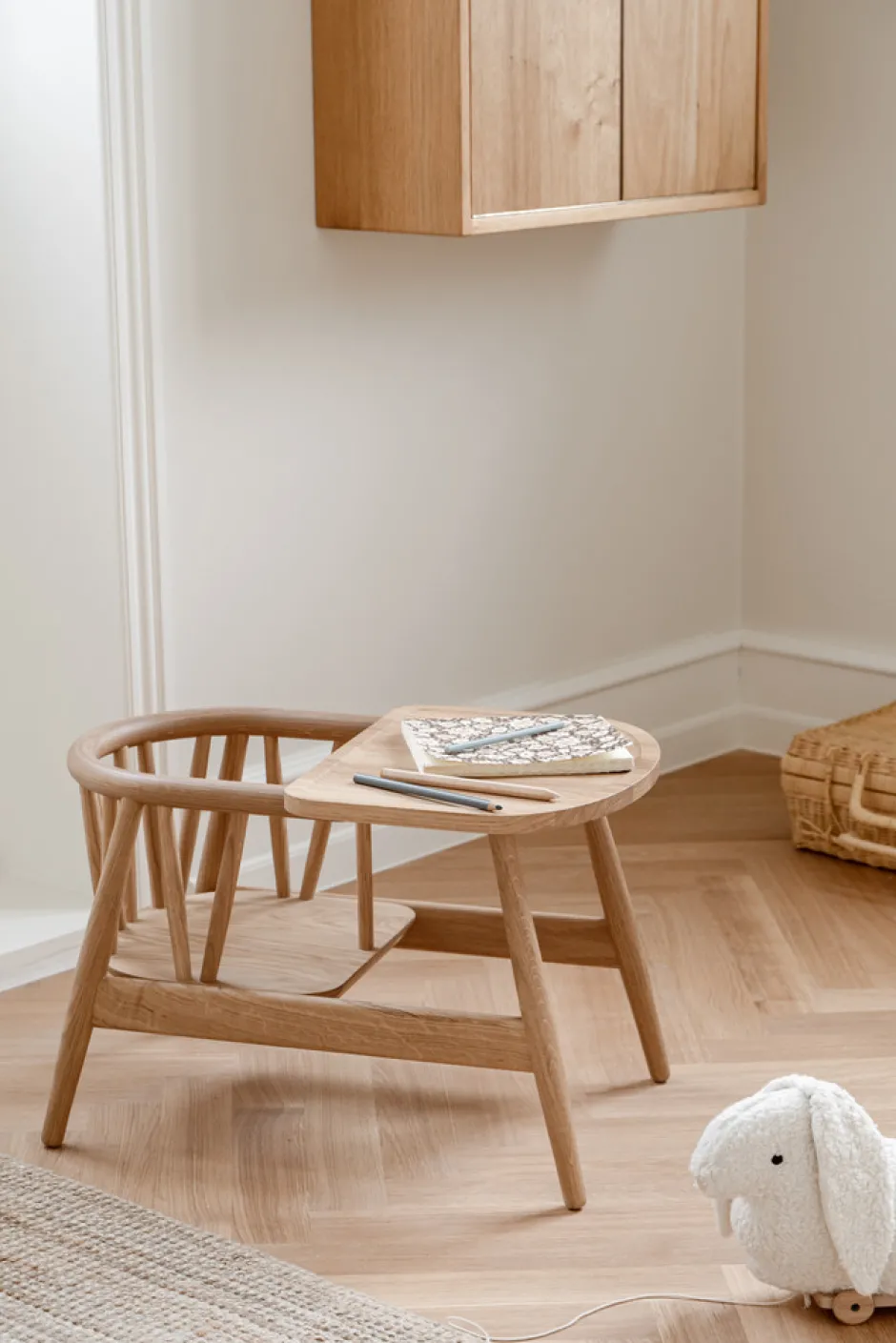 Clearance Smilla Børnestol med bord - eg Børn Børneborde & Stole