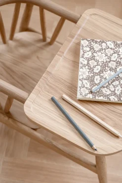 Clearance Smilla Børnestol med bord - eg Børn Børneborde & Stole