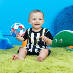 Online Soccer - fodbold (rød/hvid/blå) Sansebolde