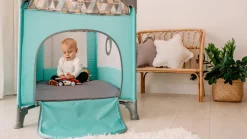 Online Stefi kravlegrå grå - multicolor Børn Rejsesenge & Kravlegårde