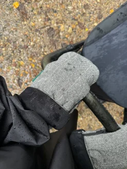 New Østerbro handsken - black strips Vognhandsker